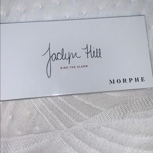 Jaclyn hill ring the alarm eyeshadow palllete
